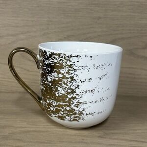 White Gold Coffee Mug Circo Contempo Gold Handle Rounded Bottom Comfortable Feel